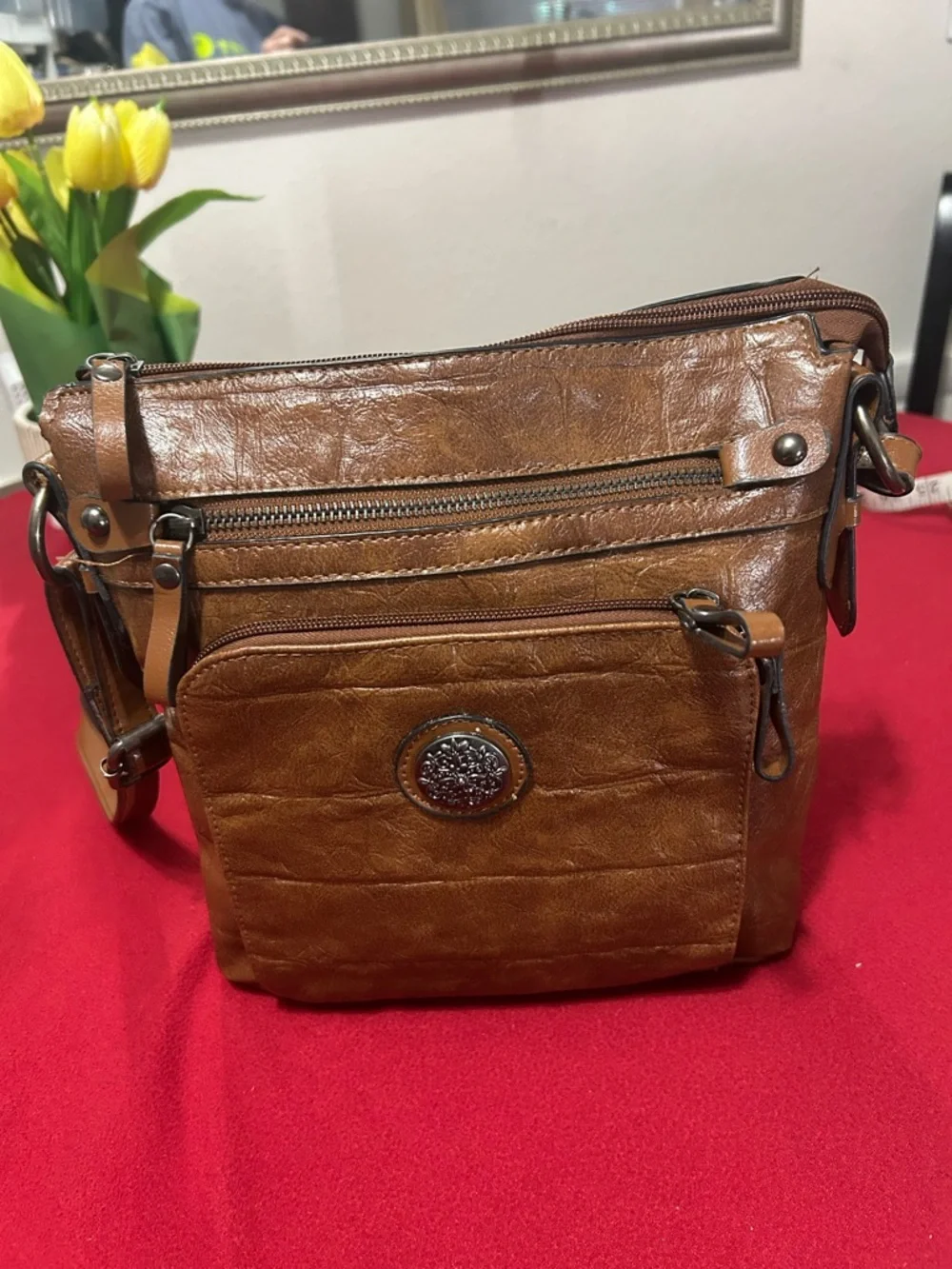 Men's Tan Leather-Texture Messenger Crossbody Bag - Casual Everyday Carry Bueno
